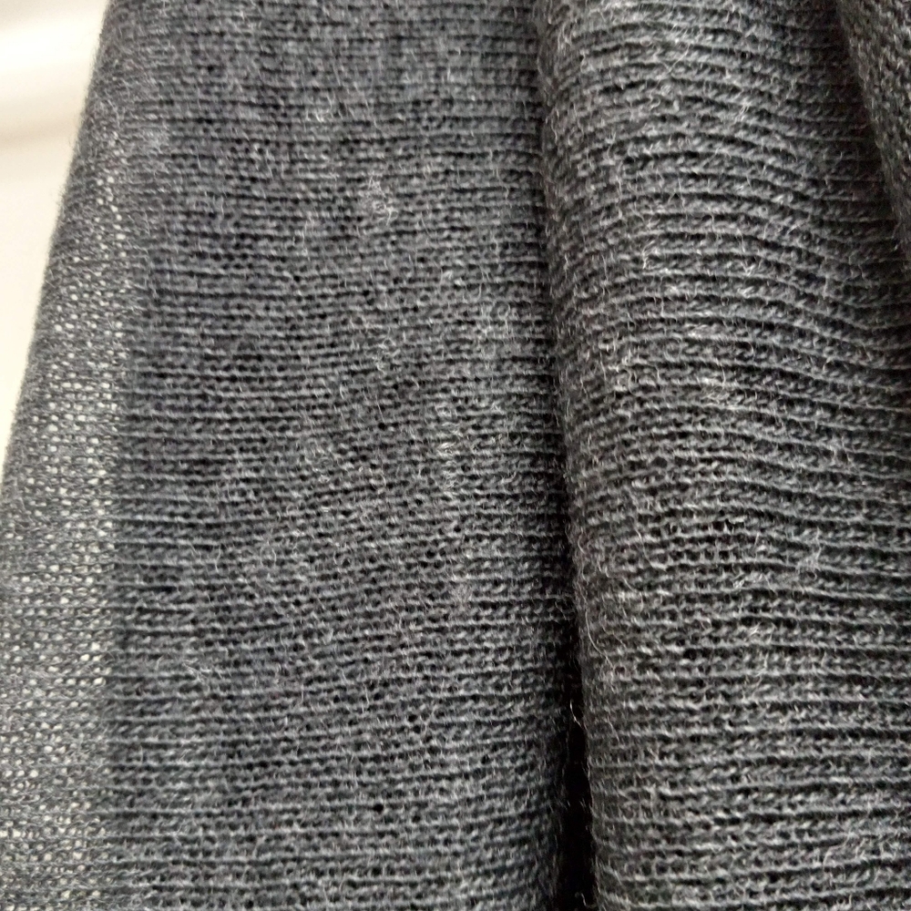 MM. Lafleur 100% Extra Fine Merino Wool Infinity Scarf Italy Charcoal Gray OS - Picture 10 of 15
